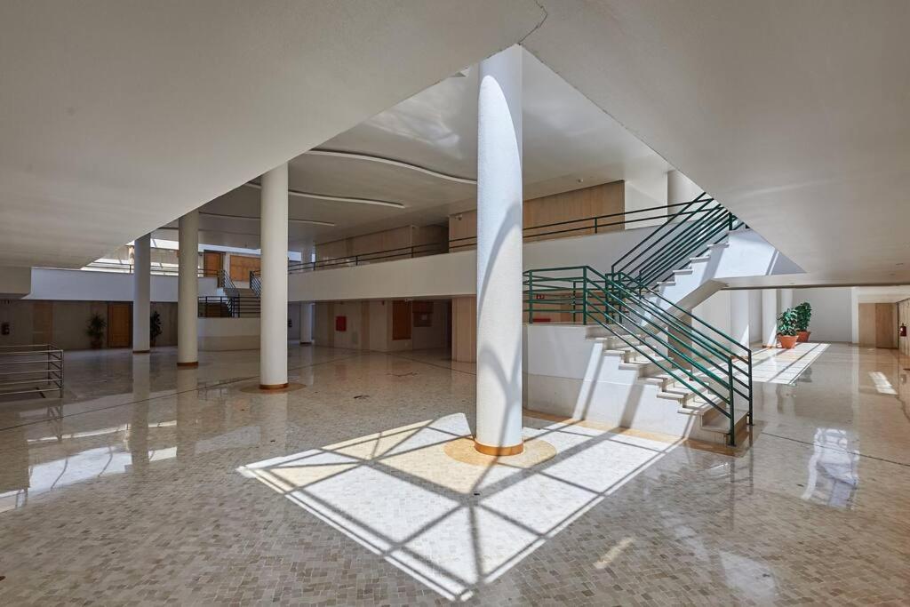 Oceanario 2 Bedroom Apartment - Sea View And Pool Кашкайш Екстериор снимка