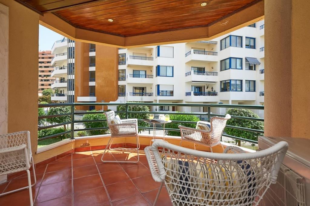Oceanario 2 Bedroom Apartment - Sea View And Pool Кашкайш Екстериор снимка